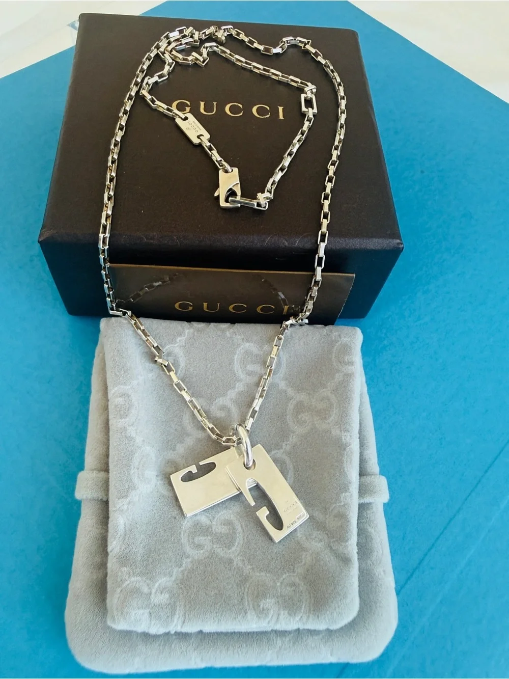 ✨GUCCI✨ Cutout G Double Tag Necklace FULL SET & AUTHENTICATED Unisex